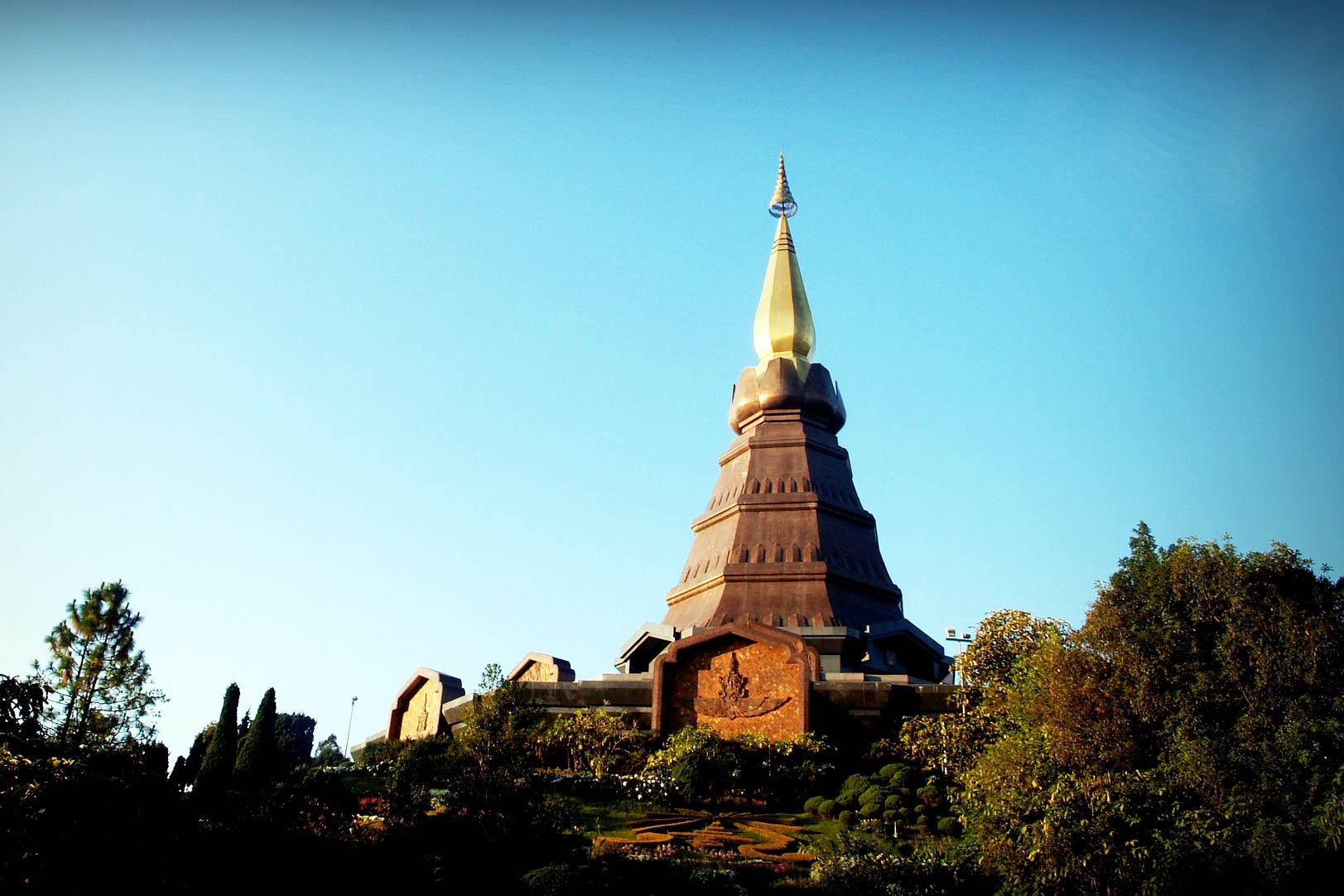 CHIANG MAI - Doi Inthanon y las pagodas gemelas: día completo, diario