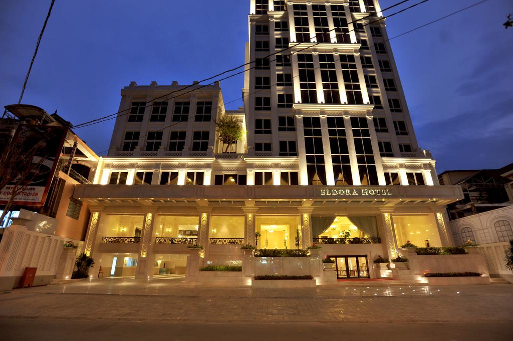 Eldora Hotel